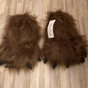 Monster feet slippers size large
